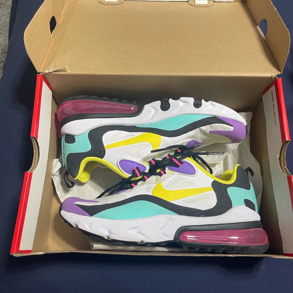 Nike Air Maxes - 4.5 / 4 Y - brand new